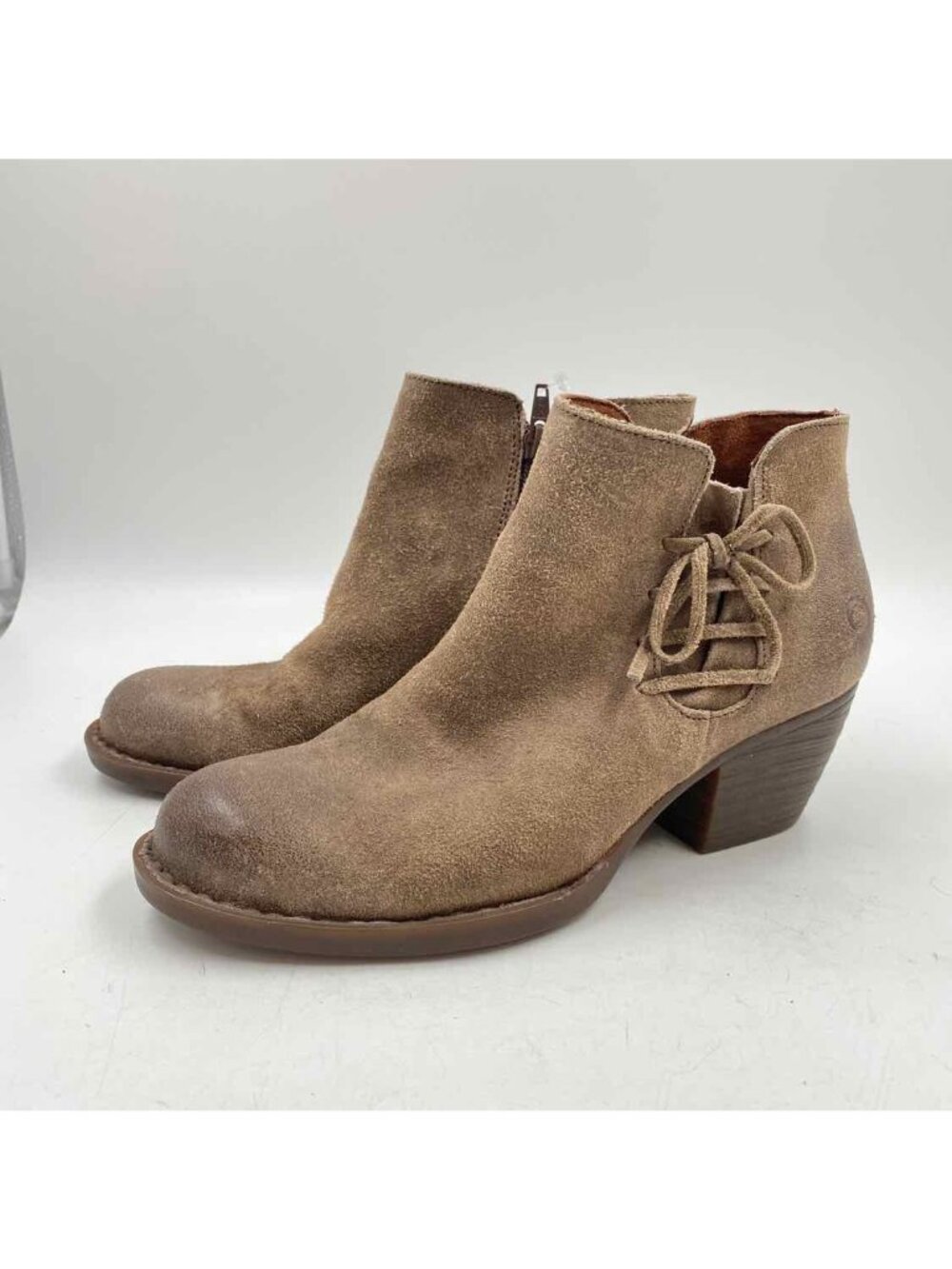 Born Women's Shoe Size 8 Brown Distressed Boots